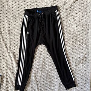 Adidas Originals women's 3-Stripes low crotch track pant